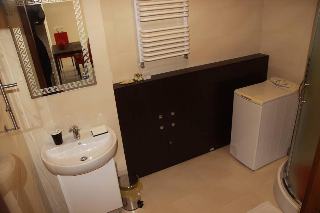 Apart-Lux Aparthotel Bytom Rum bild