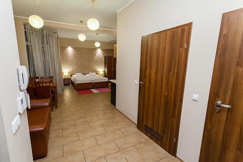 Apart-Lux Aparthotel Bytom Rum bild
