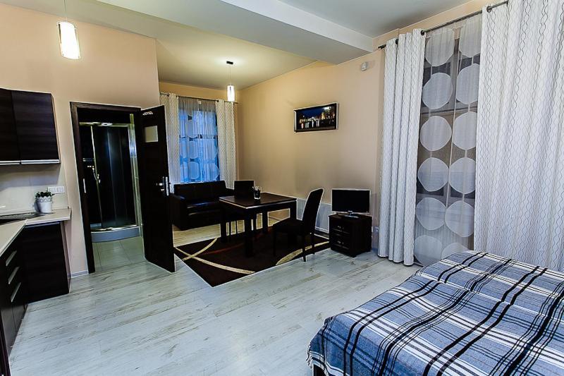 Apart-Lux Aparthotel Bytom Exteriör bild