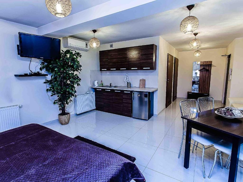 Apart-Lux Aparthotel Bytom Exteriör bild