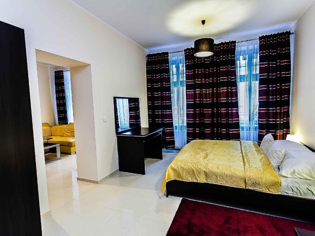Apart-Lux Aparthotel Bytom Exteriör bild